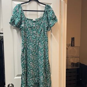 Luxology Green Floral Square-Neck Puff Sleeve Midi Dress